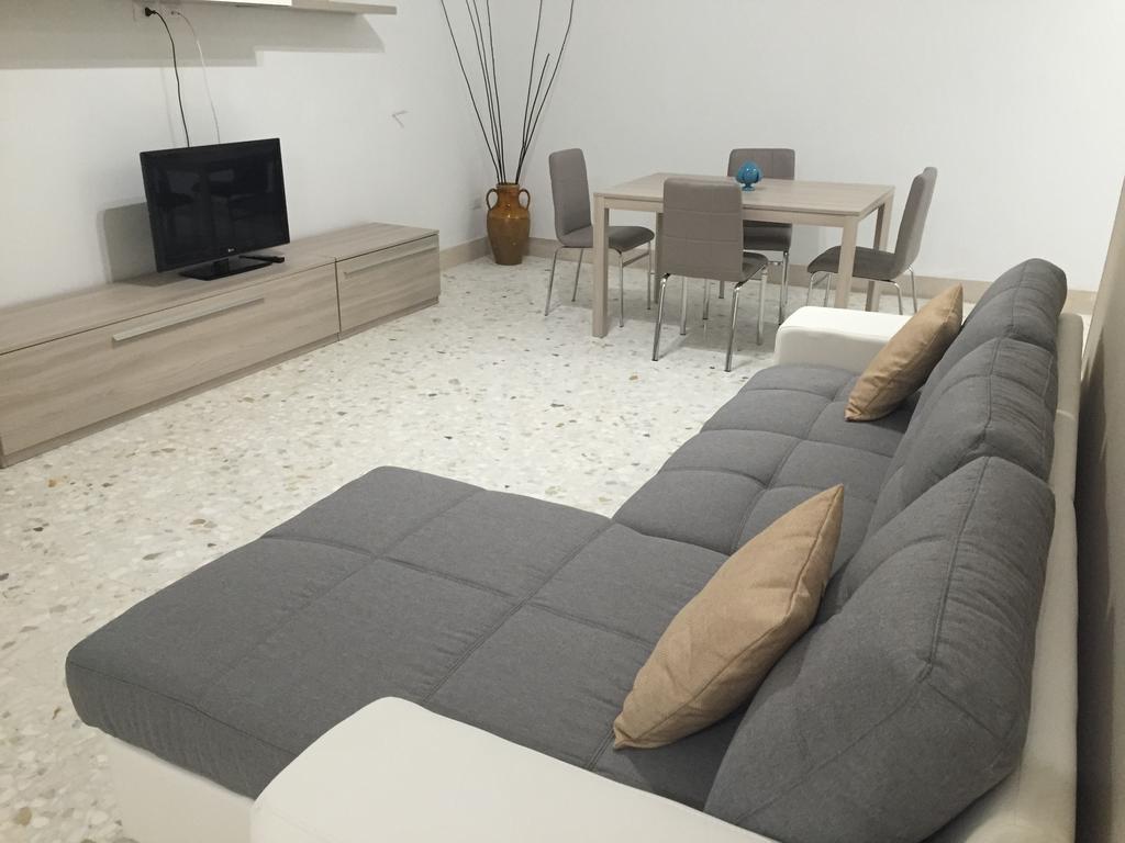 Apartamento Casa Commenda Bríndisi Exterior foto