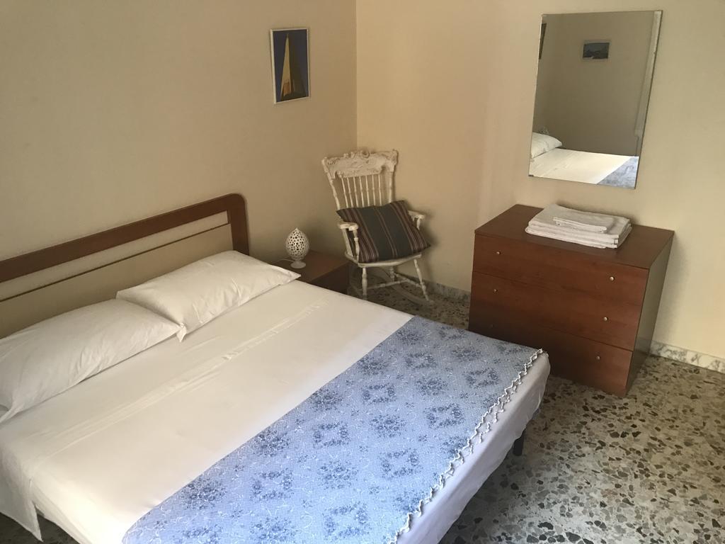 Apartamento Casa Commenda Bríndisi Exterior foto