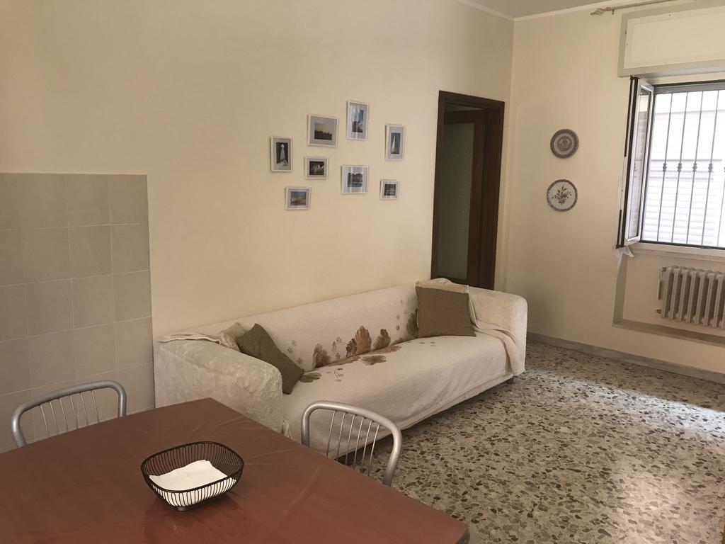 Apartamento Casa Commenda Bríndisi Exterior foto