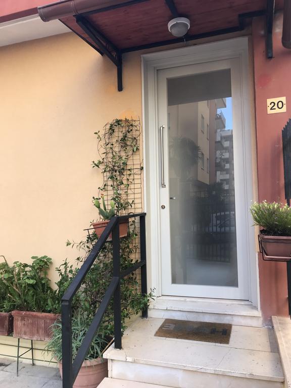 Apartamento Casa Commenda Bríndisi Exterior foto